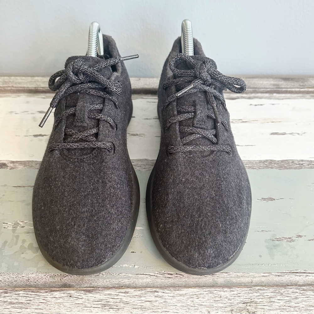 Allbirds Dark Gray & Black Wool Runners Women’s Size 9 - Picture 2 of 9